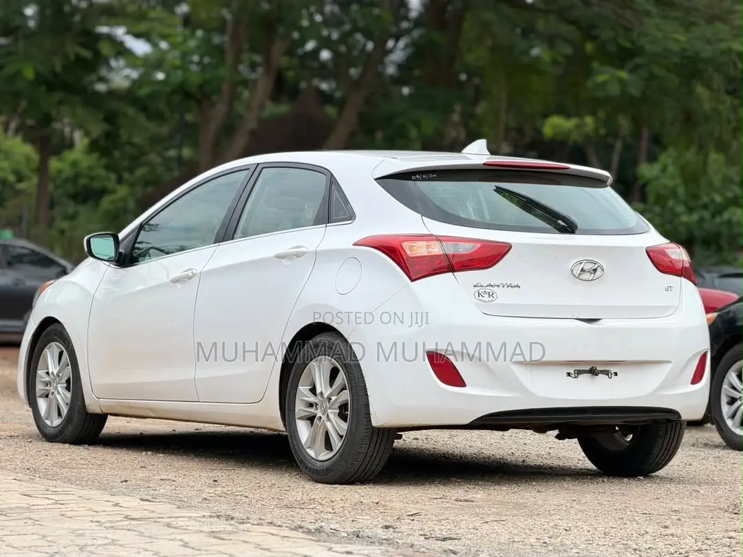 Hyundai Elantra 2014 White