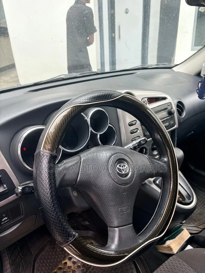 Toyota Matrix 2007 Gray