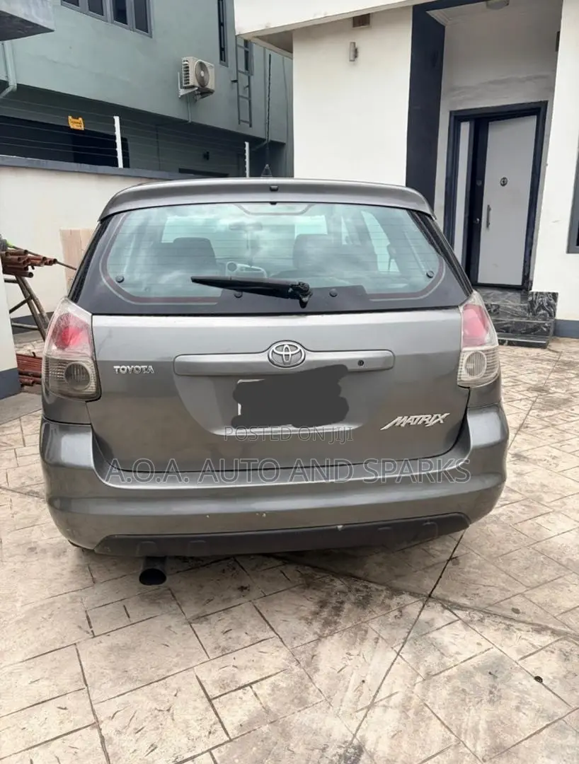 Toyota Matrix 2007 Gray