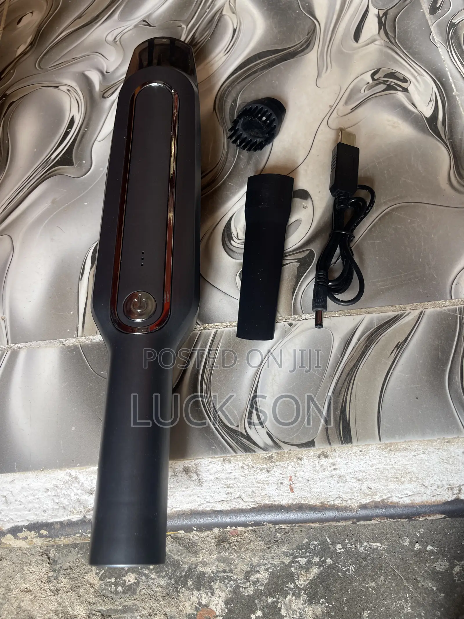 Vacuum Cleaner
