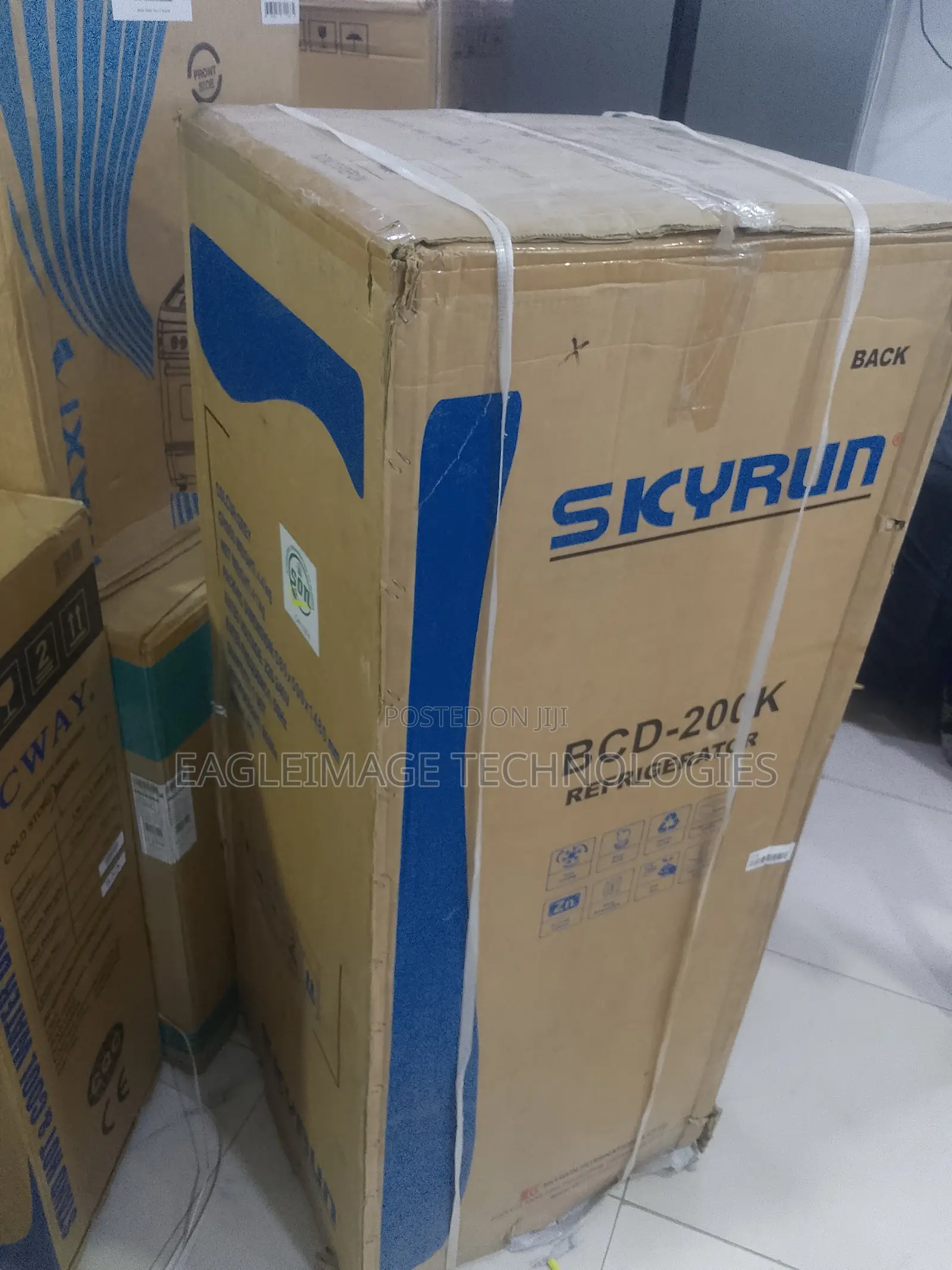 SkyRun BCD-200K Spacious Home Fridge