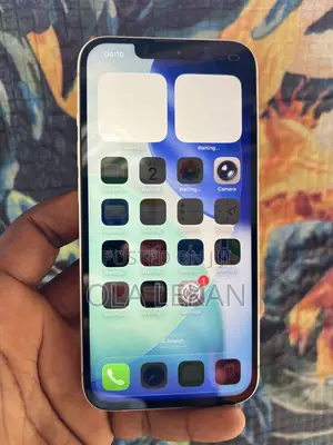 Apple iPhone 13 128 GB White