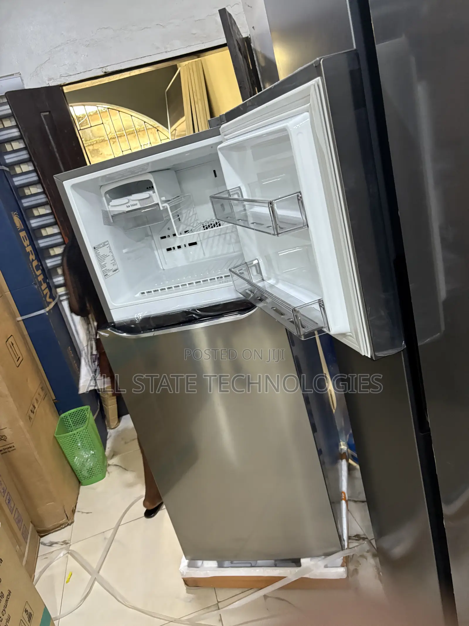 LG GL-C252SLBB 234L Efficient Inverter Fridge