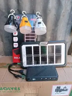 Solar Powerbank With Bulbs
