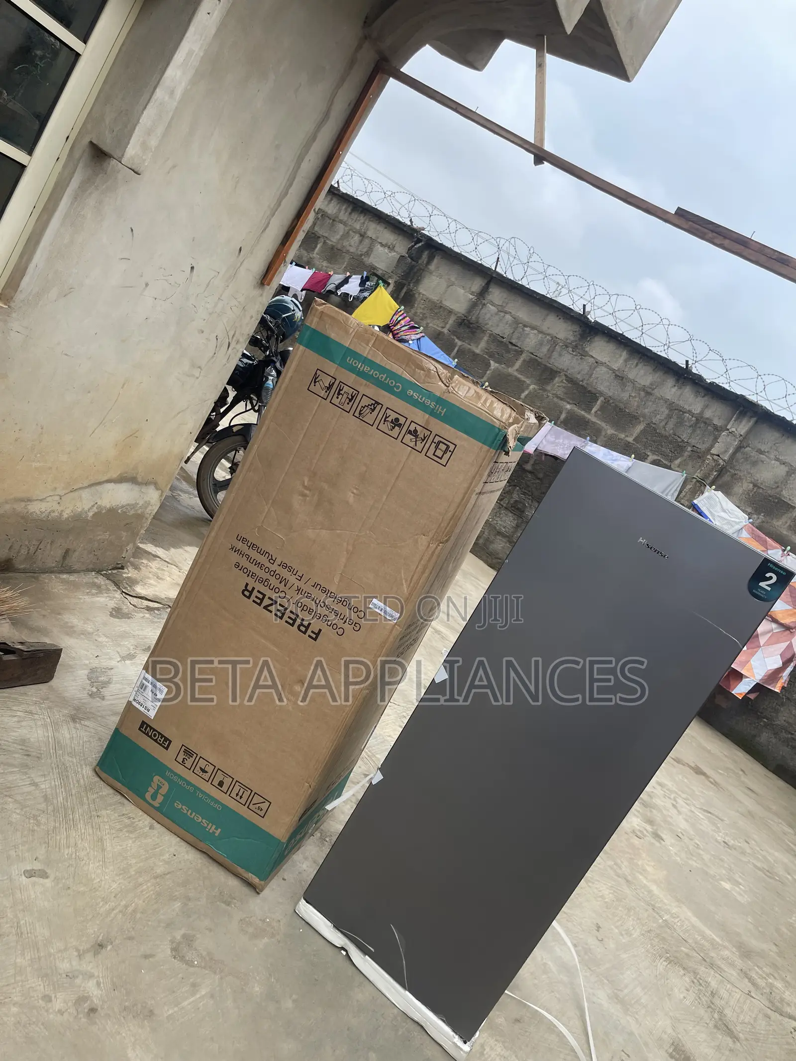 Hisense 189DR Large Capacity Freezer