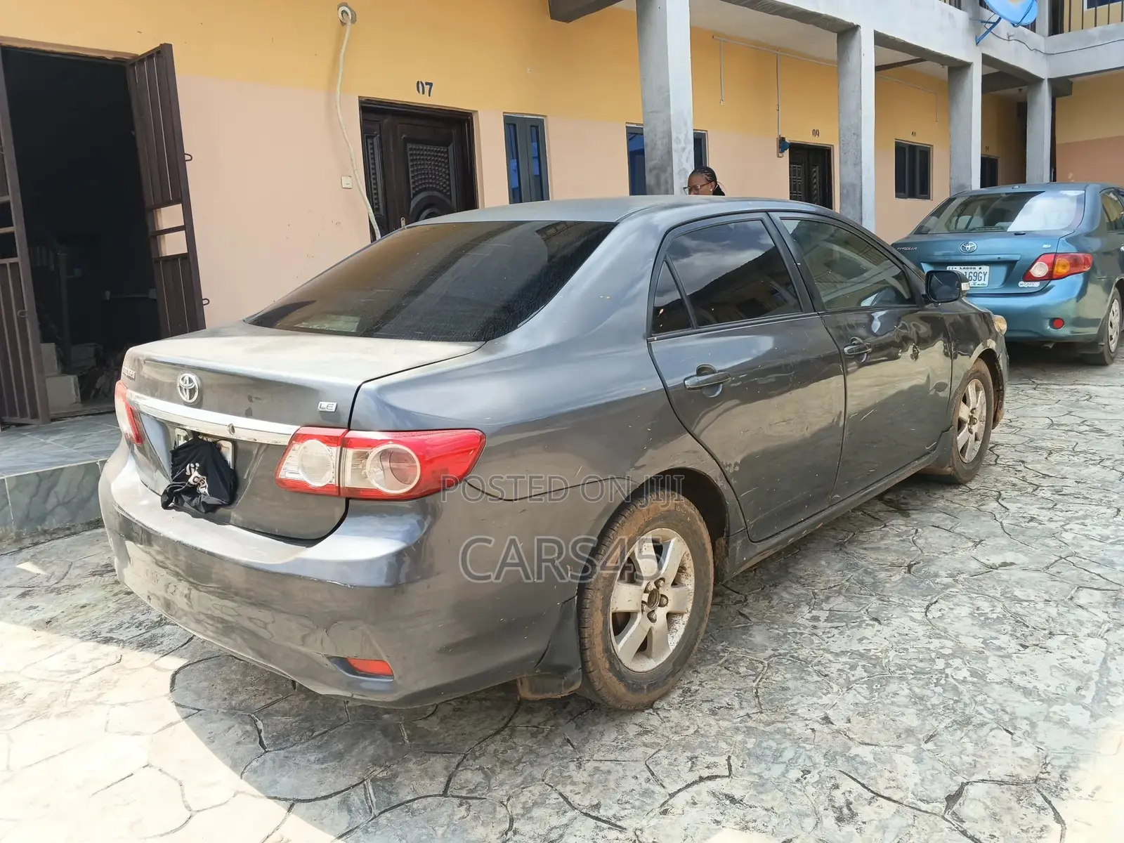 Toyota Corolla 2011 Gray