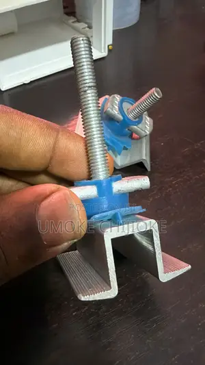 Mid Clamp for Mounting System – SUN-SYNERGY