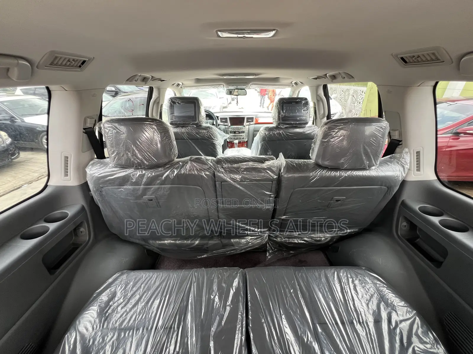 Lexus LX 570 2010 Silver
