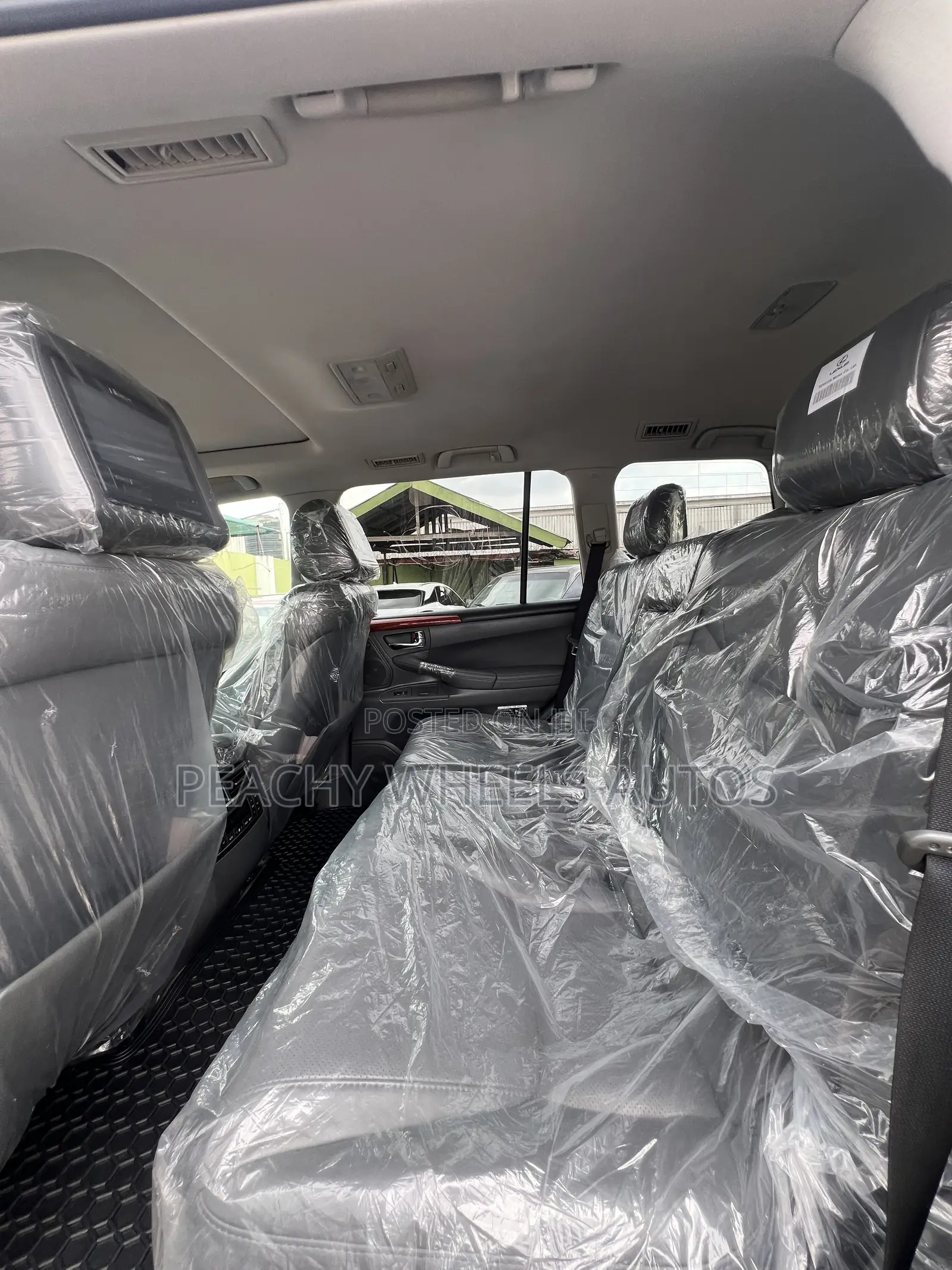 Lexus LX 570 2010 Silver