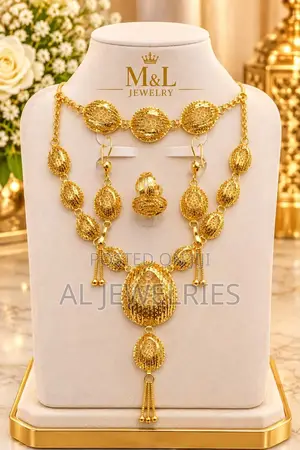 M&L Gold Plated Jewelry Set