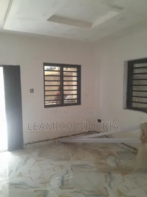 2bdrm Apartment in Olambe Junction., Akute Ajuwon for rent