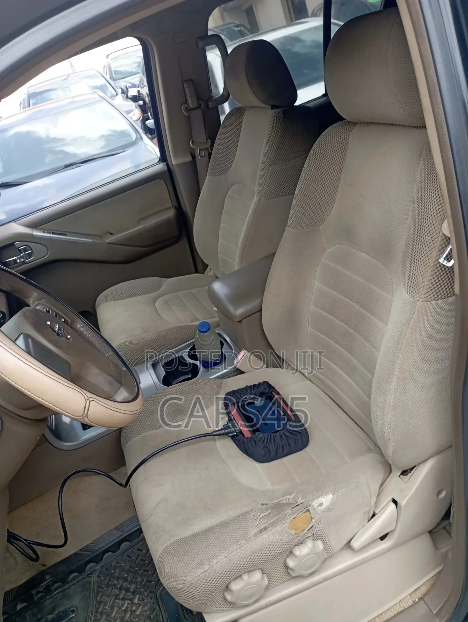 Nissan Pathfinder 2005 Black