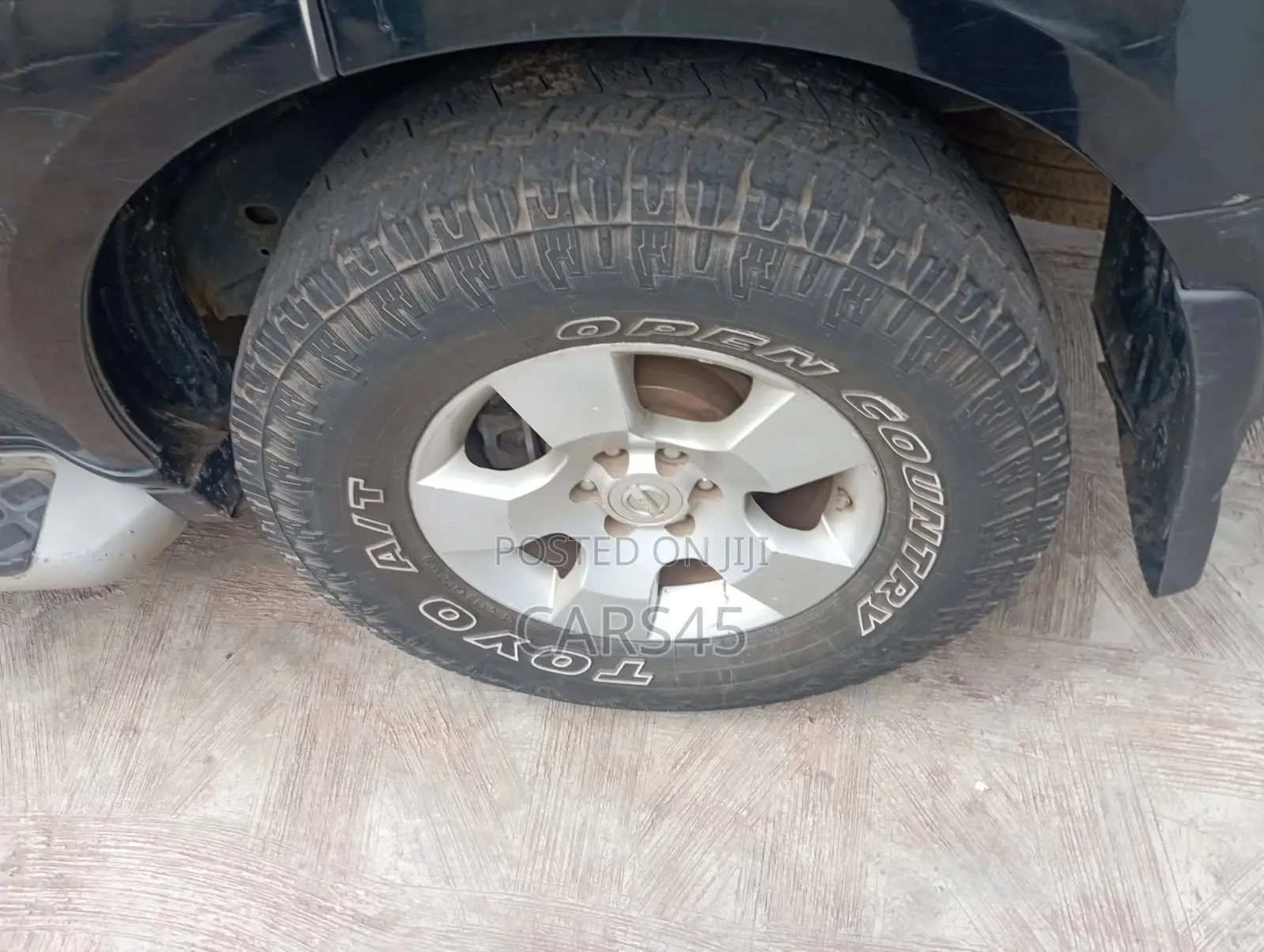 Nissan Pathfinder 2005 Black