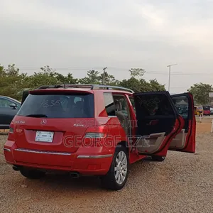 Mercedes-Benz GLK-Class 350 4MATIC 2010 Red