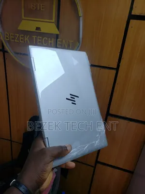 New Laptop HP Envy x360 13z 8GB Intel Core i7 SSD 512GB