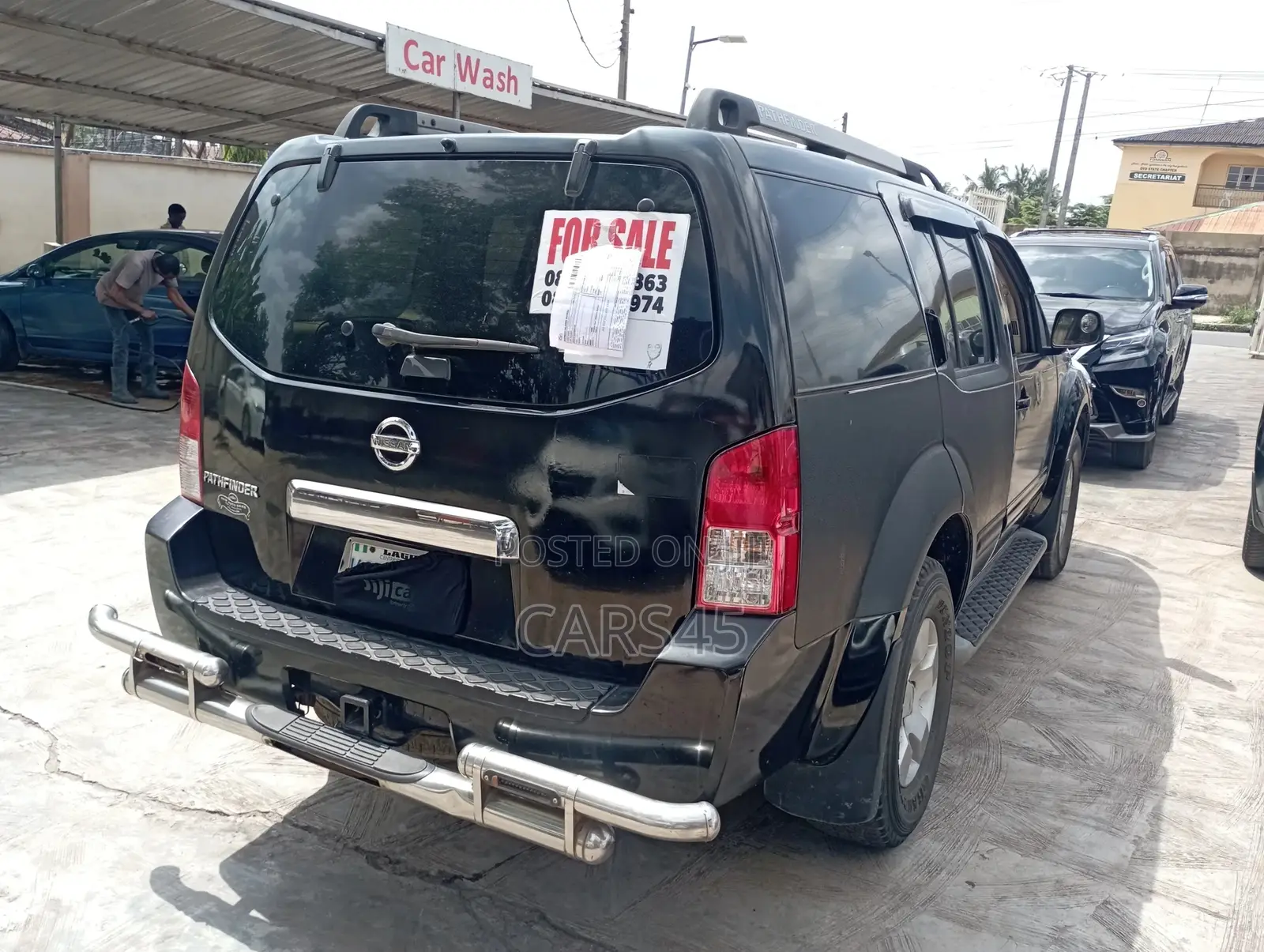 Nissan Pathfinder 2005 Black
