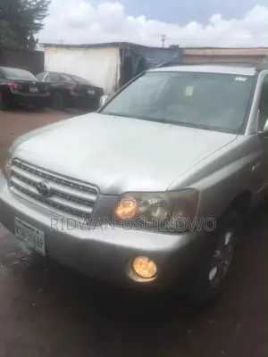 Toyota Highlander V6 AWD 2004 Silver