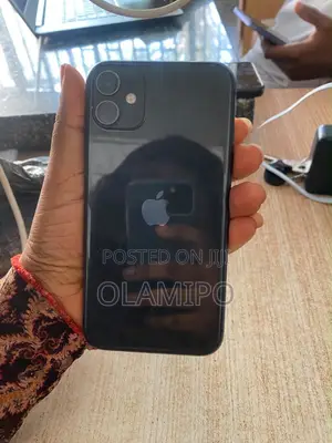Apple iPhone 11 64 GB Black
