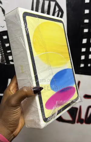 New Apple iPad (2025) 128 GB Yellow