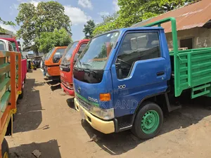 Toyota Dyna 100 Direct Hand 3Y Petrol Engine.