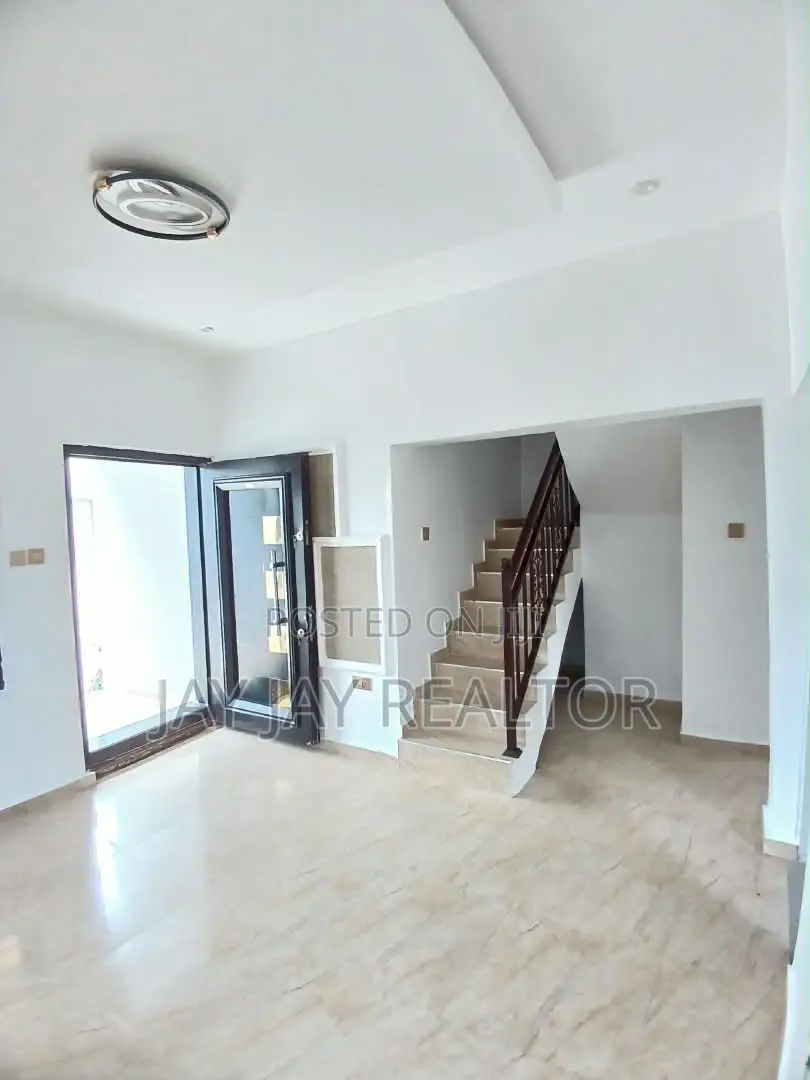 2bdrm Duplex in Galadimawa for rent