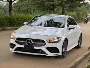 Mercedes-Benz CLA-Class CLA 250 4MATIC Sedan 2023 White
