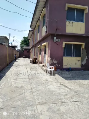 Furnished 15bdrm House in Okokomaiko for sale