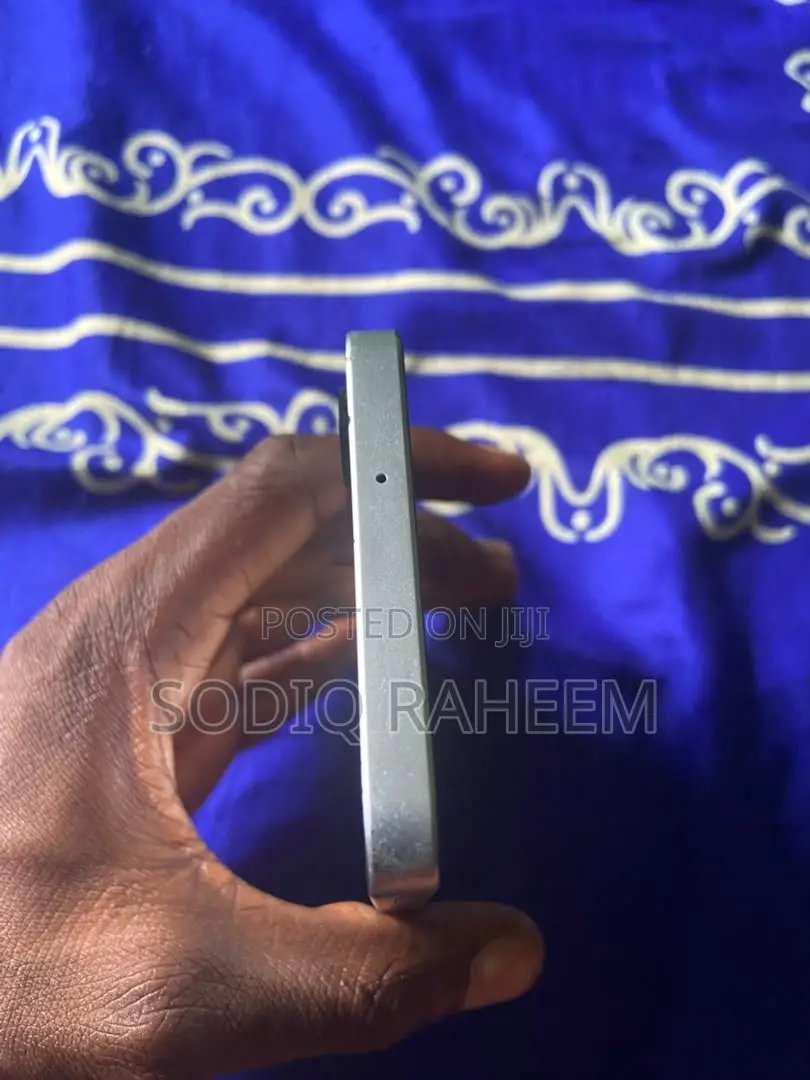 Samsung Galaxy A06 64 GB Silver