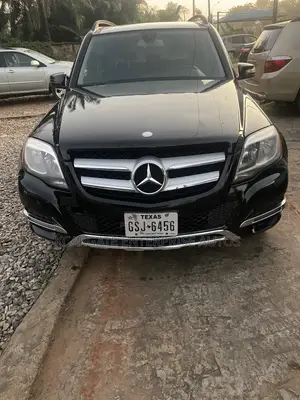 Mercedes-Benz GLK-Class 350 2014 Black