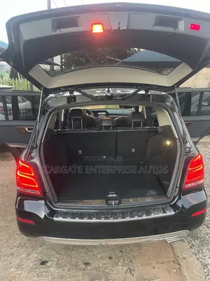 Mercedes-Benz GLK-Class 350 2014 Black