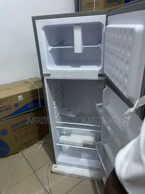 Skyrun BCD-200K 200L Space-Saving Fridge