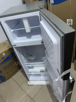 Skyrun 200 Litres Freestanding Upright Fridge