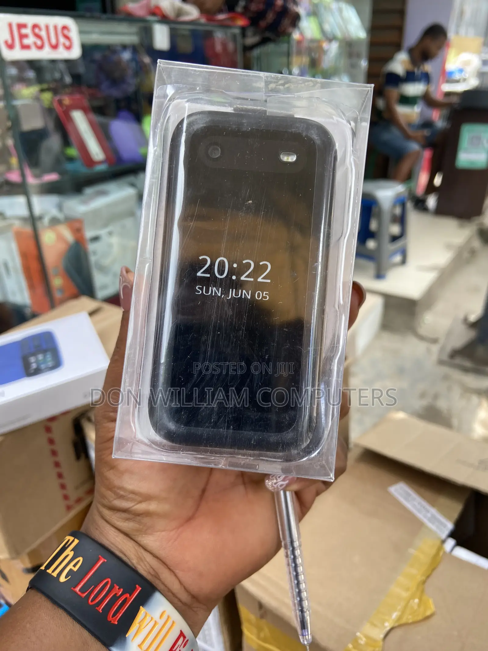 New Nokia 2660 Flip Black