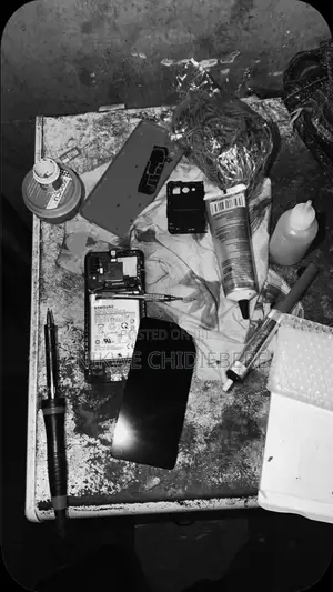 Fast Phone Repair in Onitsha G.R.A- Screen, Charging, Unlocking