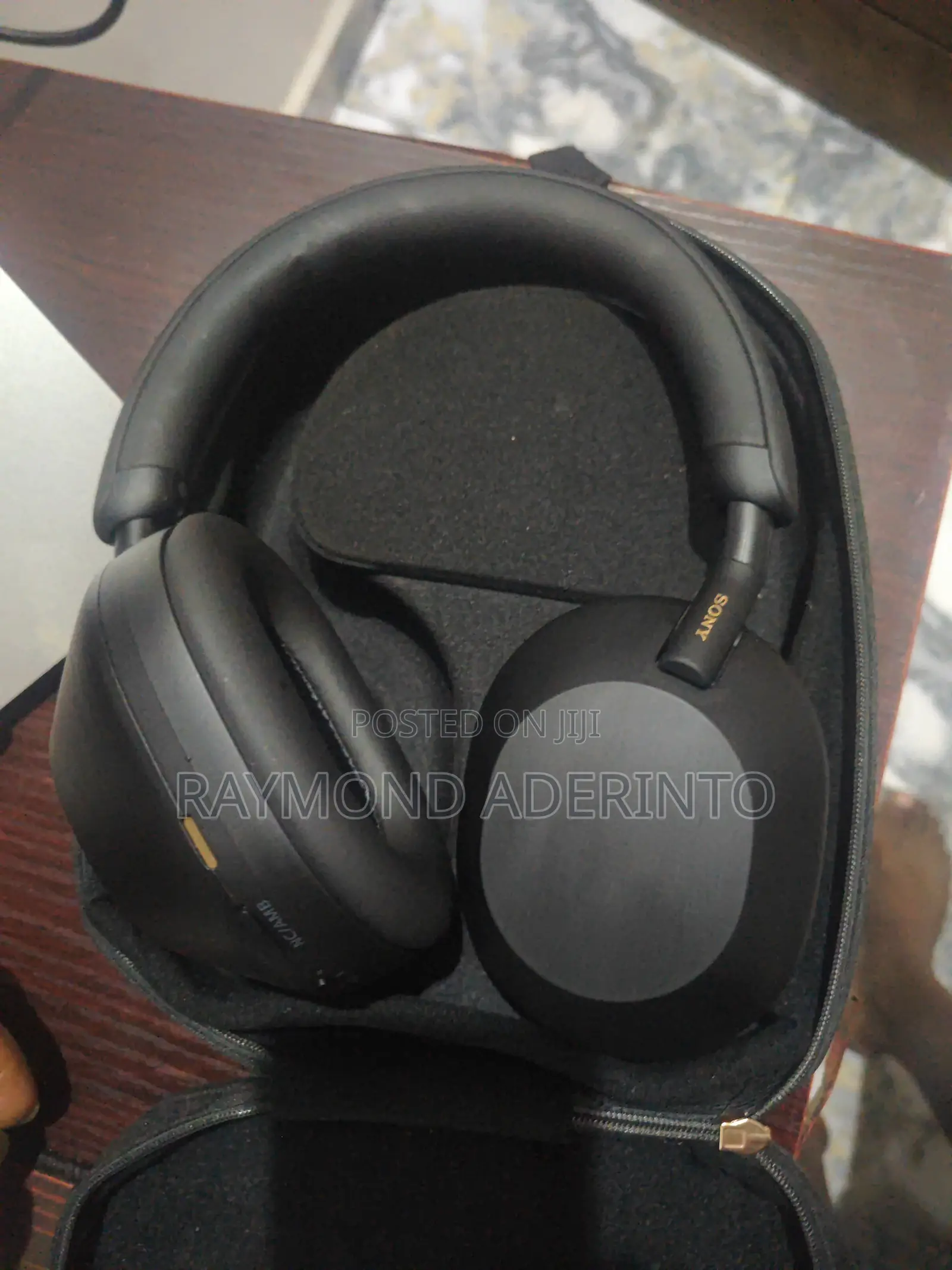 Sony WH-1000XM5