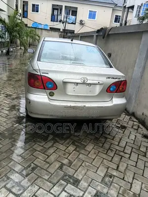 Toyota Corolla 2004 Silver