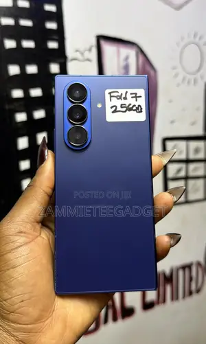 Samsung Galaxy Z Fold7 256 GB Blue