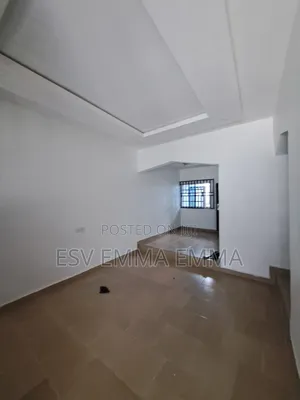 2bdrm Block of Flats in King & Kings Estate, Rumuduru for rent