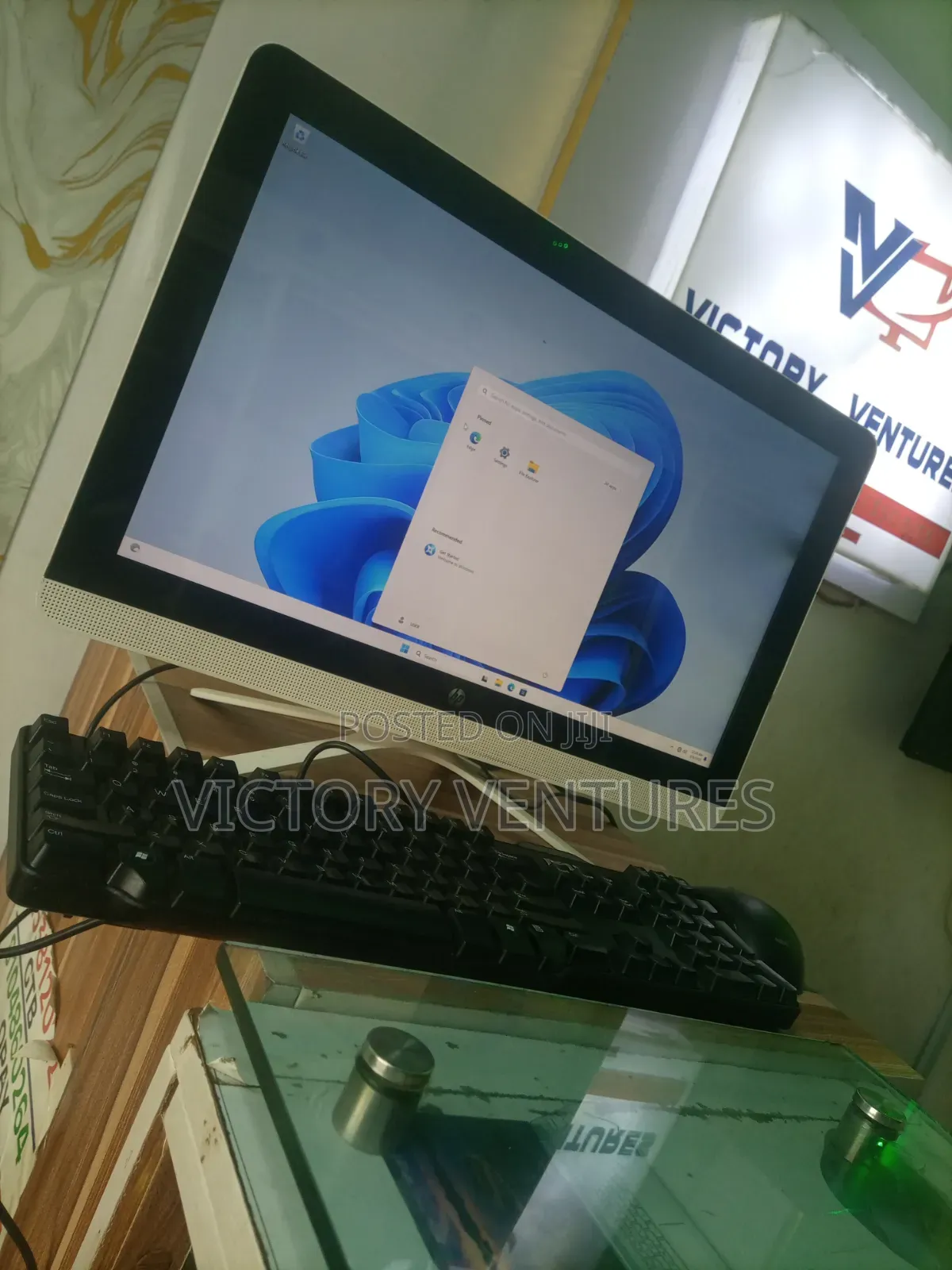Desktop Computer HP 200 G4 22 All-in-One 4GB AMD A6 HDD 500GB