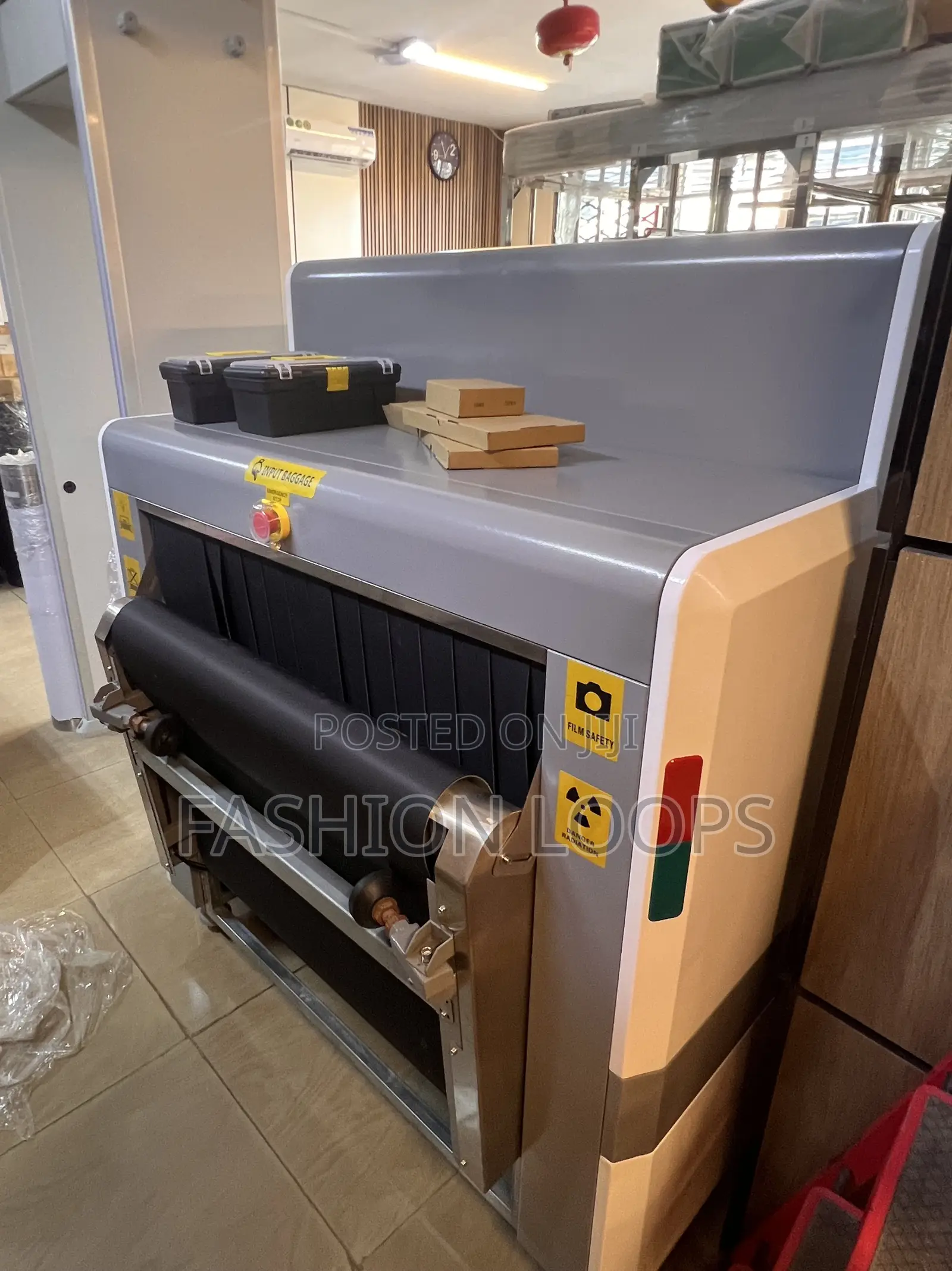 Baggage Scanner. Proline Uk. 80x100