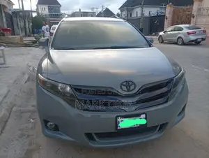 Toyota Venza 2014 Gray
