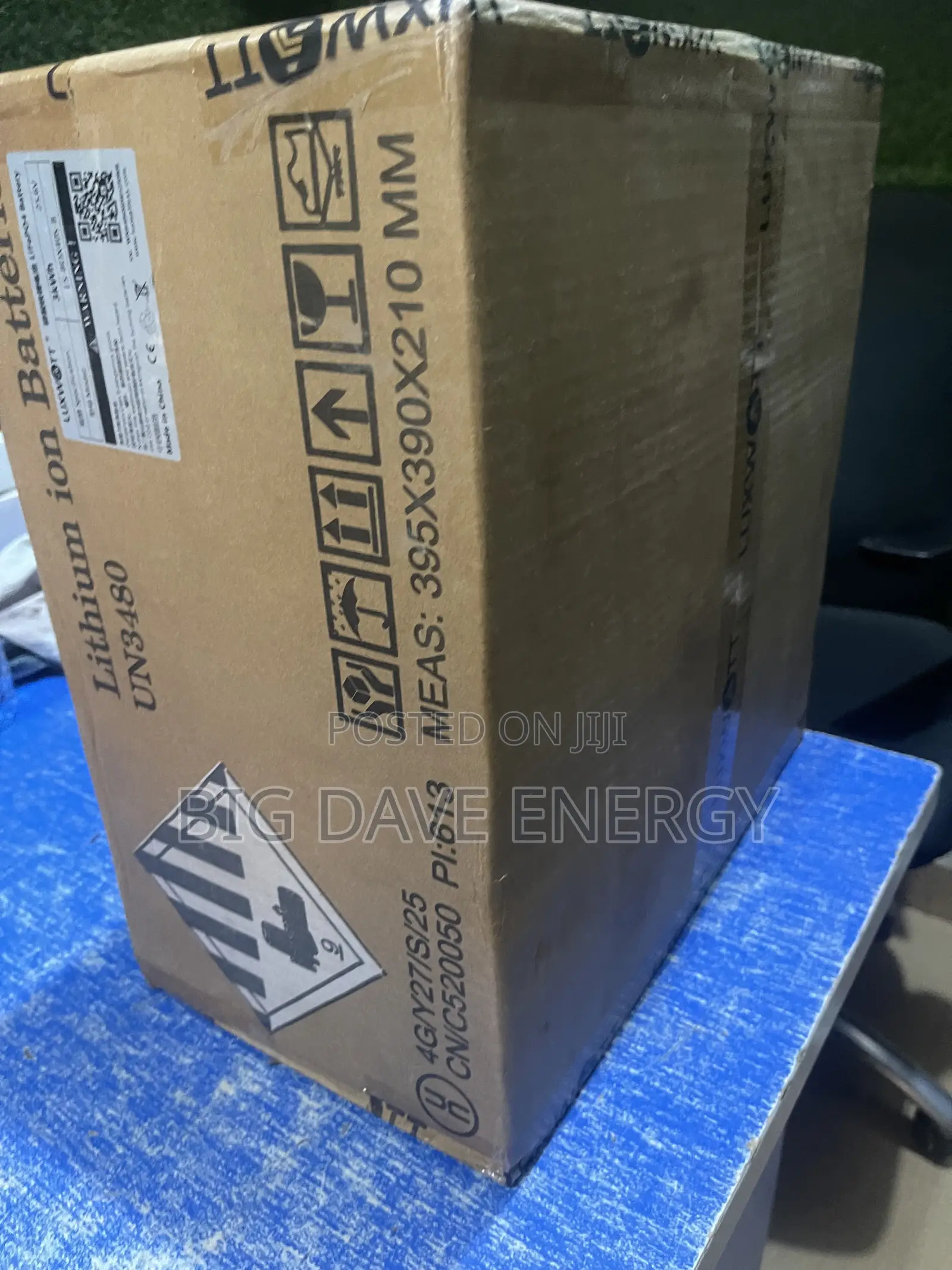 3kw 24v Luxwat Lithium Battery