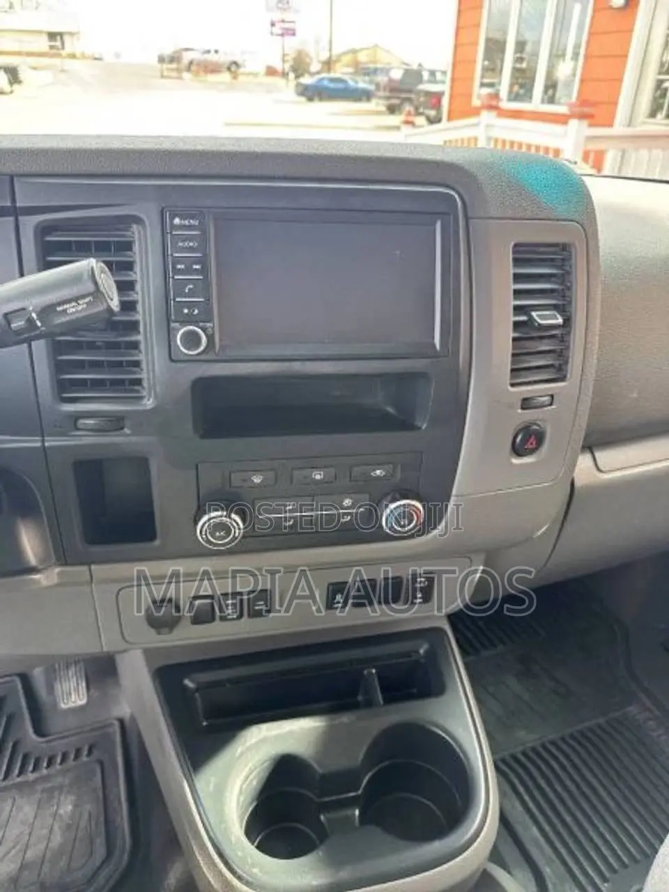 Nissan NV200 2018 White