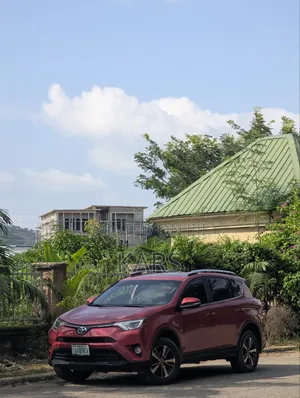 Toyota RAV4 2016 Red