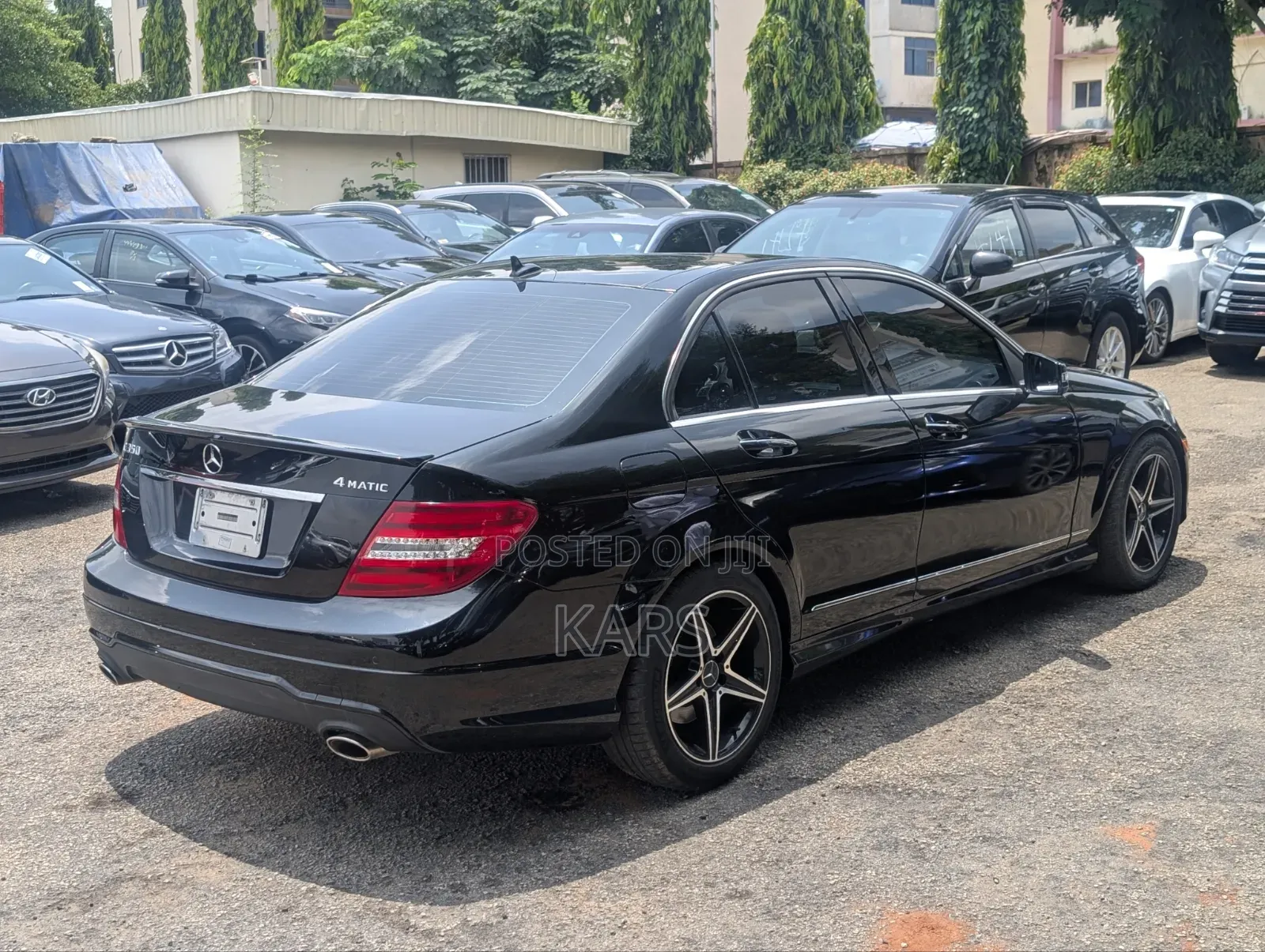Mercedes-Benz C350 2014 Black