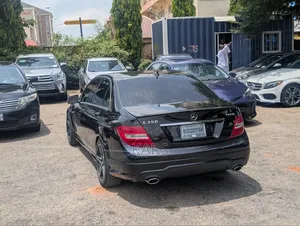 Mercedes-Benz C350 2014 Black