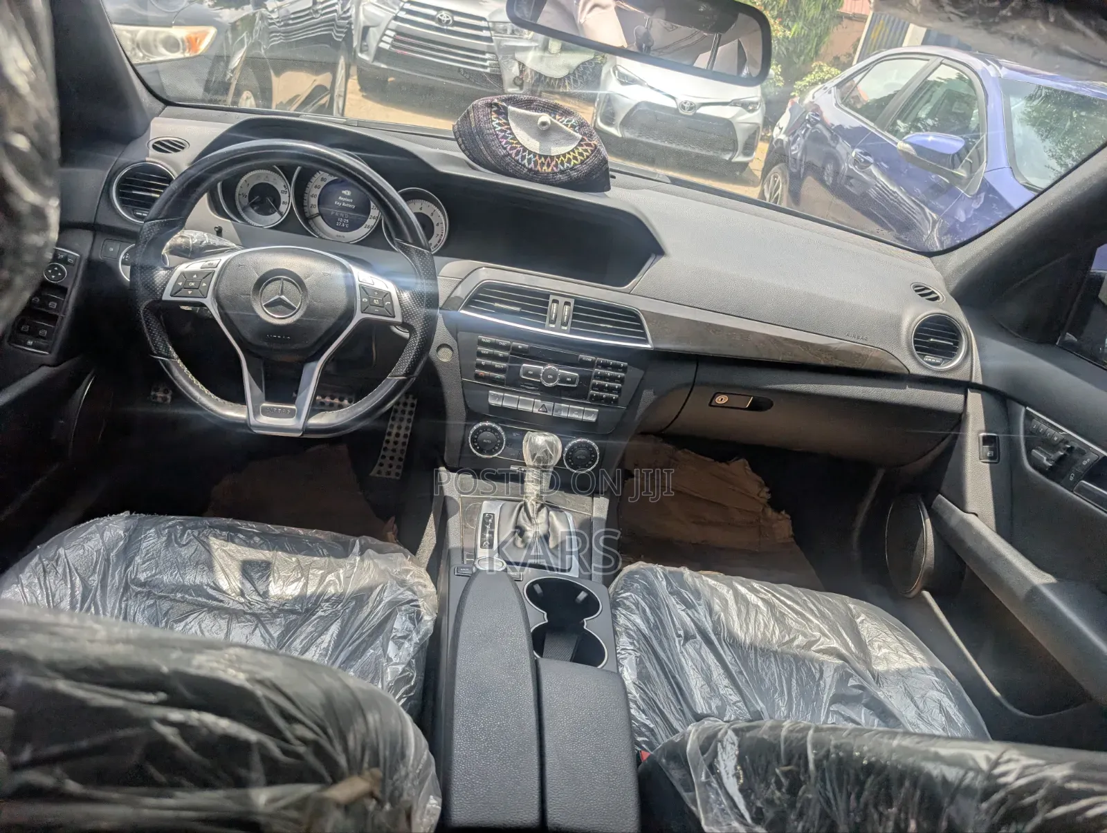 Mercedes-Benz C350 2014 Black