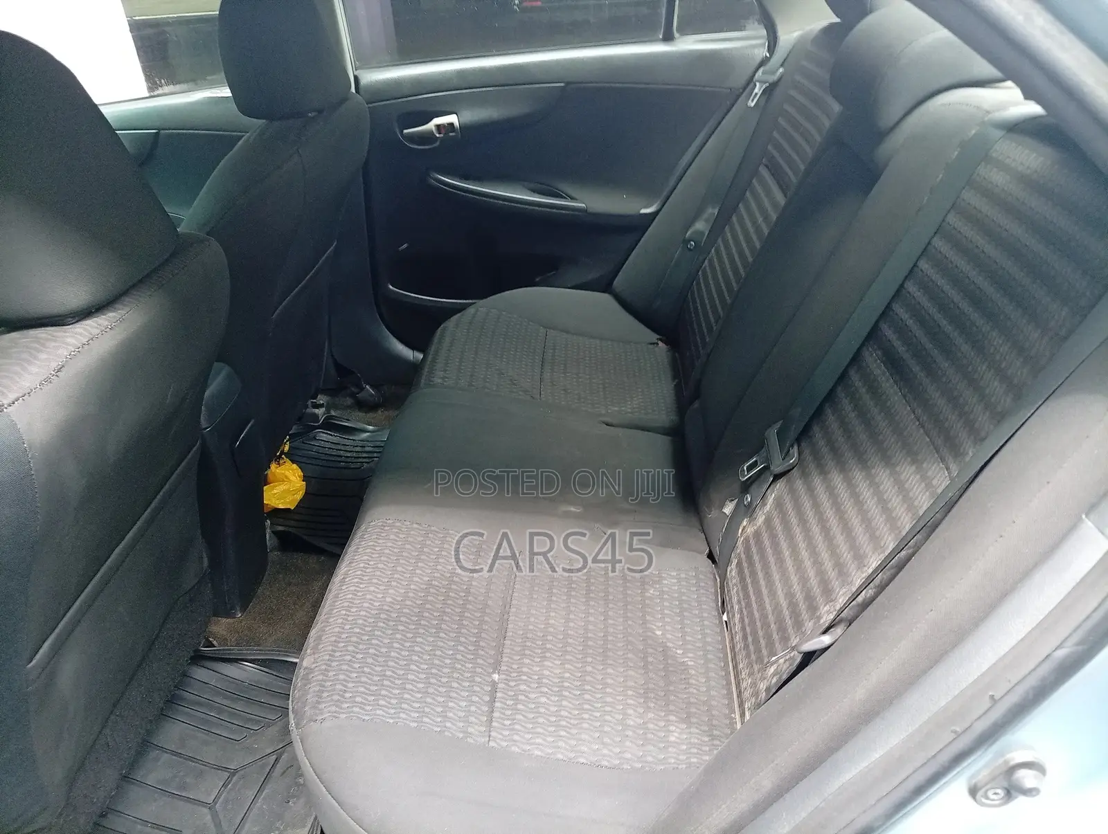 Toyota Corolla 2009 Silver