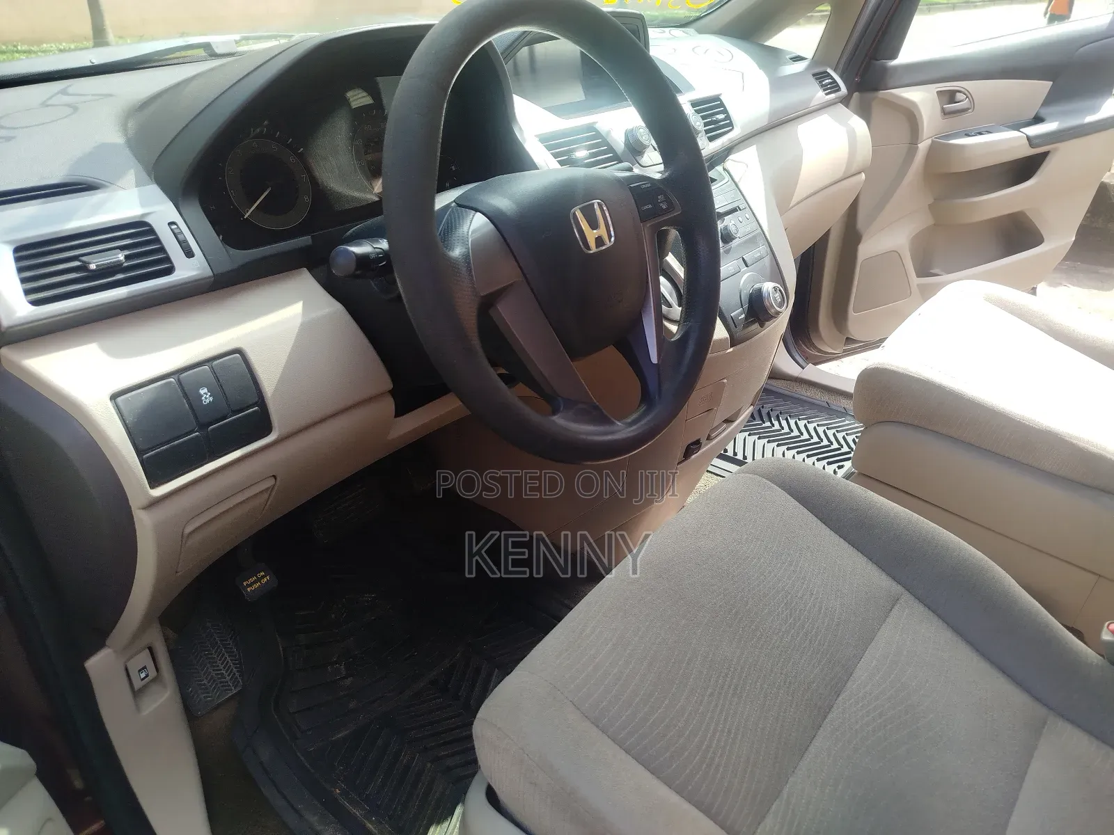 Honda Odyssey EX 2012 Red