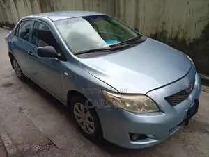 Toyota Corolla 2009 Silver